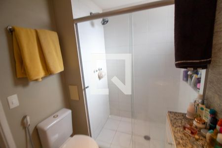 Apartamento à venda com 121m², 3 quartos e 2 vagasBanheiro da Suíte 1