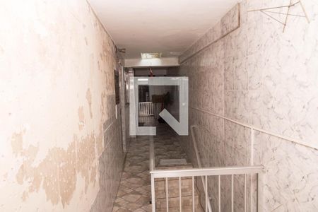 Casa à venda com 125m², 1 quarto e 2 vagas Casa à venda com 125m², 1 quarto e 2 vagasCorredor