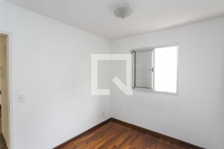 Quarto 1 de apartamento para alugar com 1 quarto, 38m² em Super Quadra Morumbi, São Paulo