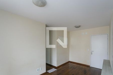 Sala de apartamento para alugar com 1 quarto, 38m² em Super Quadra Morumbi, São Paulo