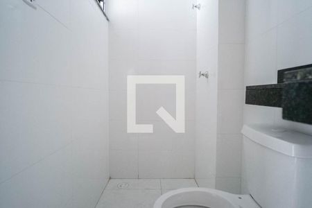 Apartamento para alugar com 37m², 2 quartos e sem vagaBanheiro