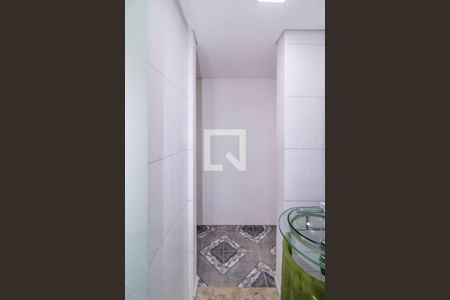 Apartamento à venda com 47m², 2 quartos e 1 vaga Apartamento à venda com 47m², 2 quartos e 1 vagaBanheiro