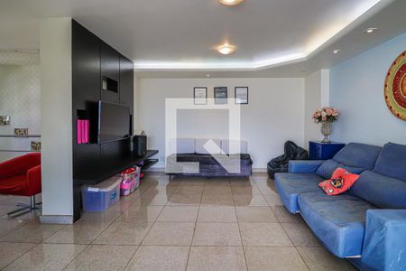 Apartamento à venda com 265m², 4 quartos e 4 vagasCobertura - Sala