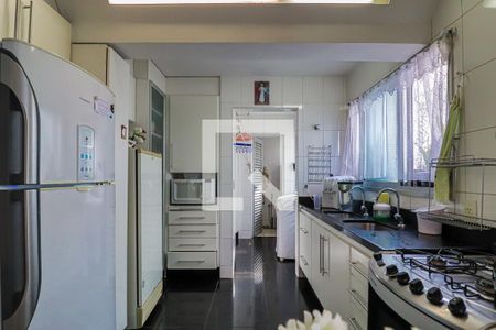 Apartamento à venda com 265m², 4 quartos e 4 vagasCozinha