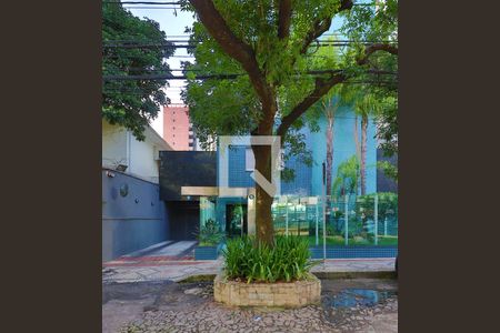 Apartamento à venda com 265m², 4 quartos e 4 vagasFachada