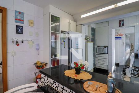 Apartamento à venda com 265m², 4 quartos e 4 vagasCozinha