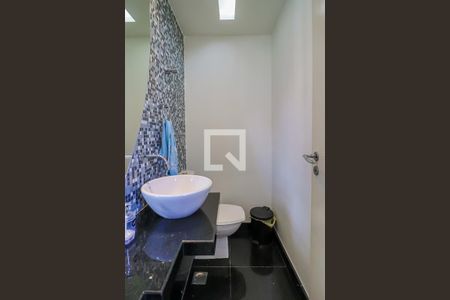 Apartamento à venda com 265m², 4 quartos e 4 vagasCobertura - Banheiro