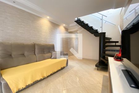 Sala de estar de casa à venda com 3 quartos, 195m² em Mutinga, Osasco
