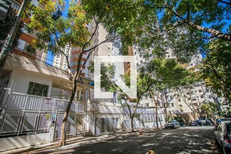 Apartamento para alugar com 130m², 2 quartos e 2 vagas Apartamento para alugar com 130m², 2 quartos e 2 vagasFachada e portaria