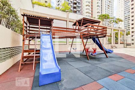 Apartamento para alugar com 130m², 2 quartos e 2 vagas Apartamento para alugar com 130m², 2 quartos e 2 vagasÁrea comum - Playground
