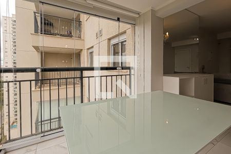 Varanda de kitnet/studio para alugar com 1 quarto, 38m² em Jardim Flor da Montanha, Guarulhos