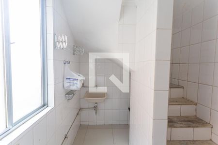 Apartamento à venda com 105m², 2 quartos e 1 vagaÁrea de Serviço 1