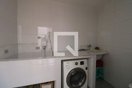 Casa à venda com 280m², 5 quartos e 2 vagasÁrea de Serviço