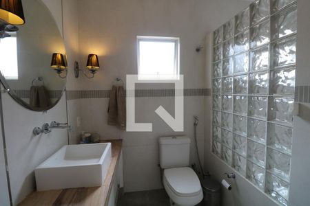 Casa à venda com 280m², 5 quartos e 2 vagasSuite do Quarto 2