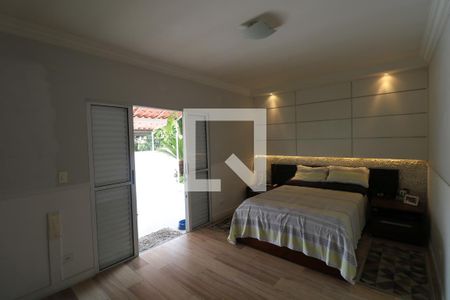 Casa à venda com 280m², 5 quartos e 2 vagasQuarto 2