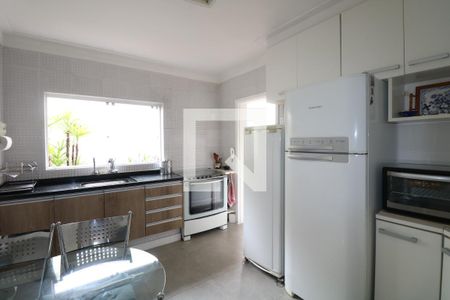 Casa à venda com 280m², 5 quartos e 2 vagasCozinha