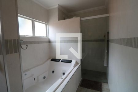 Casa à venda com 280m², 5 quartos e 2 vagasSuite do Quarto 2