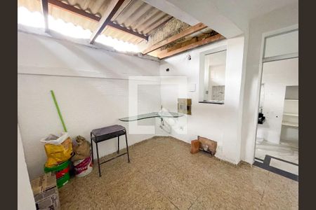 Casa para alugar com 70m², 1 quarto e sem vaga Casa para alugar com 70m², 1 quarto e sem vagaÁrea externa