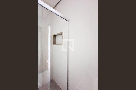 Apartamento para alugar com 48m², 2 quartos e sem vagaBanheiro