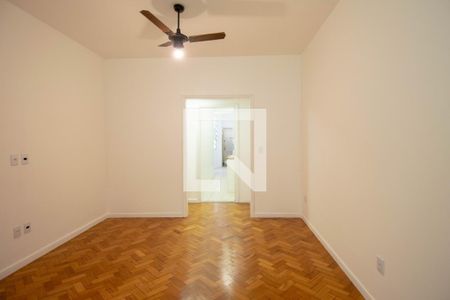 Sala de apartamento à venda com 3 quartos, 90m² em Copacabana, Rio de Janeiro