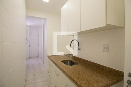 Apartamento à venda com 90m², 3 quartos e sem vaga Apartamento à venda com 90m², 3 quartos e sem vagaCozinha
