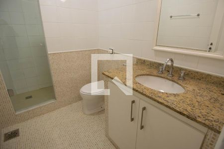 Apartamento à venda com 90m², 3 quartos e sem vaga Apartamento à venda com 90m², 3 quartos e sem vagaBanheiro