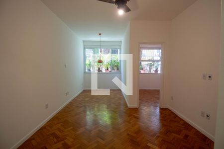 Sala de apartamento à venda com 3 quartos, 90m² em Copacabana, Rio de Janeiro