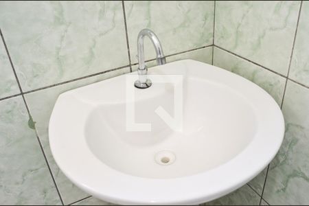 Apartamento à venda com 49m², 2 quartos e 1 vaga Apartamento à venda com 49m², 2 quartos e 1 vagaBanheiro