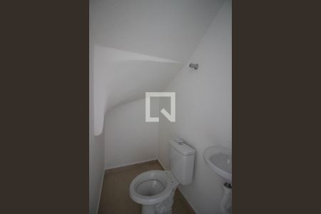 Casa à venda com 250m², 3 quartos e 4 vagasLavabo 1