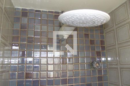 Apartamento à venda com 75m², 2 quartos e 1 vagaBanheiro 
