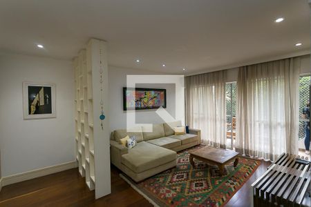 Sala de apartamento para alugar com 3 quartos, 163m² em Jardim Ampliação, São Paulo