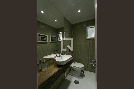 Apartamento para alugar com 163m², 3 quartos e 2 vagas Apartamento para alugar com 163m², 3 quartos e 2 vagasLavabo