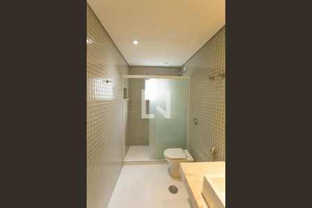 Apartamento para alugar com 163m², 3 quartos e 2 vagas Apartamento para alugar com 163m², 3 quartos e 2 vagasBanheiro