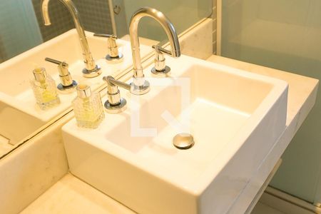 Apartamento para alugar com 163m², 3 quartos e 2 vagas Apartamento para alugar com 163m², 3 quartos e 2 vagasBanheiro da Suíte