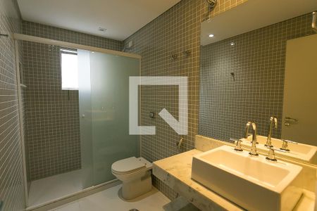 Apartamento para alugar com 163m², 3 quartos e 2 vagas Apartamento para alugar com 163m², 3 quartos e 2 vagasBanheiro