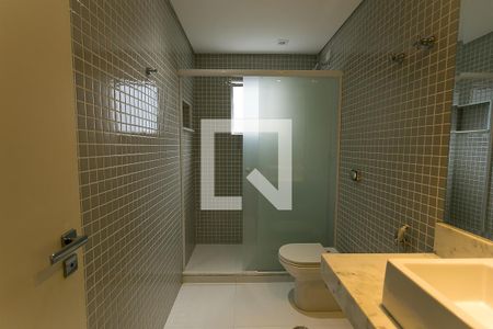 Apartamento para alugar com 163m², 3 quartos e 2 vagas Apartamento para alugar com 163m², 3 quartos e 2 vagasBanheiro