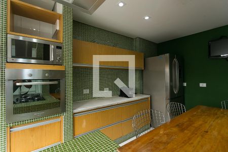 Apartamento para alugar com 163m², 3 quartos e 2 vagas Apartamento para alugar com 163m², 3 quartos e 2 vagasCozinha