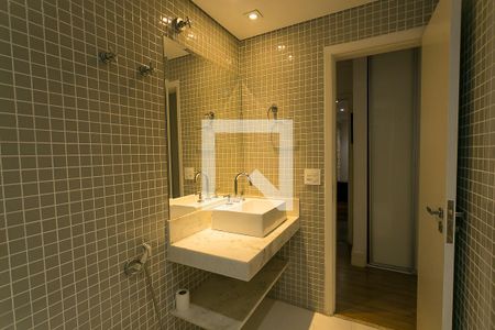 Apartamento para alugar com 163m², 3 quartos e 2 vagas Apartamento para alugar com 163m², 3 quartos e 2 vagasBanheiro