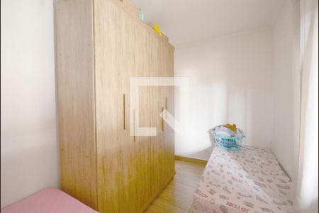 Casa à venda com 352m², 6 quartos e 2 vagas Casa à venda com 352m², 6 quartos e 2 vagasQuarto 6