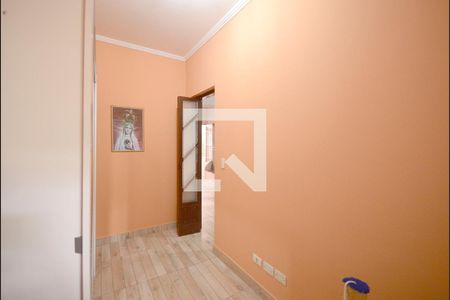 Casa à venda com 352m², 6 quartos e 2 vagas Casa à venda com 352m², 6 quartos e 2 vagasQuarto 2