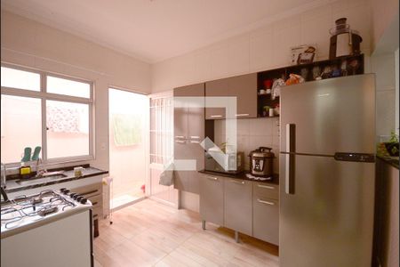 Casa à venda com 352m², 6 quartos e 2 vagas Casa à venda com 352m², 6 quartos e 2 vagasCozinha 1