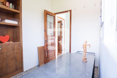 Casa à venda com 309m², 4 quartos e 4 vagashome oficie 