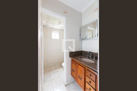 Apartamento à venda com 56m², 3 quartos e 1 vaga Apartamento à venda com 56m², 3 quartos e 1 vagaBanheiro