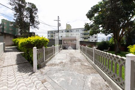 Apartamento à venda com 56m², 3 quartos e 1 vaga Apartamento à venda com 56m², 3 quartos e 1 vagaEntrada do Condomínio