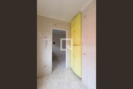 Apartamento à venda com 56m², 3 quartos e 1 vaga Apartamento à venda com 56m², 3 quartos e 1 vagaÁrea de Serviço