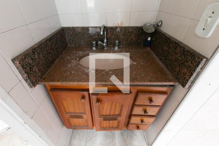 Apartamento à venda com 56m², 3 quartos e 1 vaga Apartamento à venda com 56m², 3 quartos e 1 vagaDetalhe banheiro