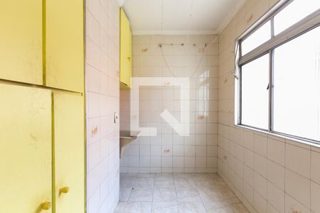 Apartamento à venda com 56m², 3 quartos e 1 vaga Apartamento à venda com 56m², 3 quartos e 1 vagaÁrea de Serviço