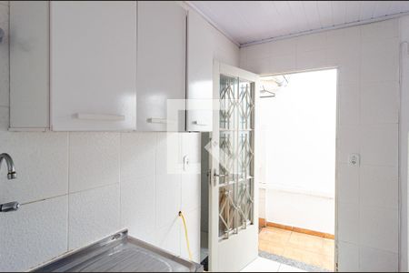 Cozinha de casa para alugar com 1 quarto, 35m² em Vila da Saúde, São Paulo