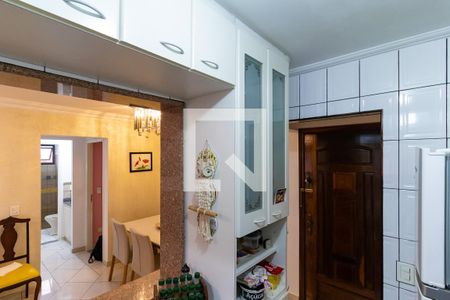 Apartamento para alugar com 55m², 2 quartos e 1 vagaCozinha - Armários