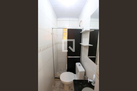 Banheiro de apartamento para alugar com 1 quarto, 60m² em Vila Nhocuné, São Paulo